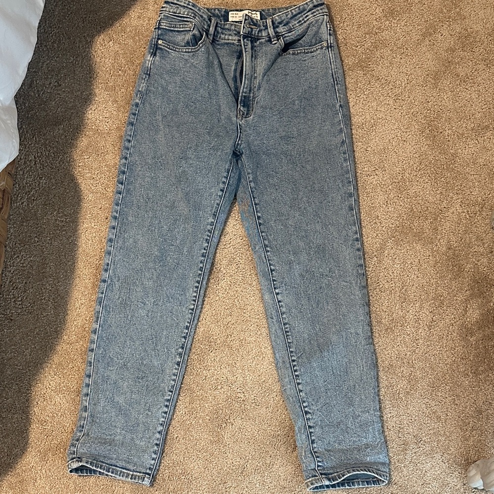 Stradivarius Women's Light Blue Boyfriend Jeans